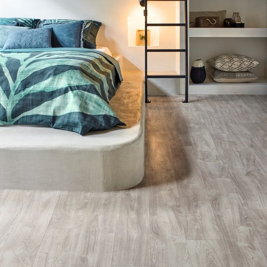 LVT TRANSFORM - 24948 CHESTER OAK
