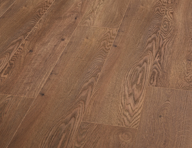 LAMINATE MAGNITUDE - 558 SMOKED OAK