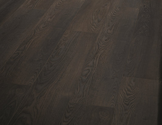 LAMINATE MAGNITUDE - 580 BLACKFIRED OAK